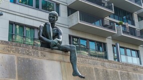 柏林人物雕像摄影图片